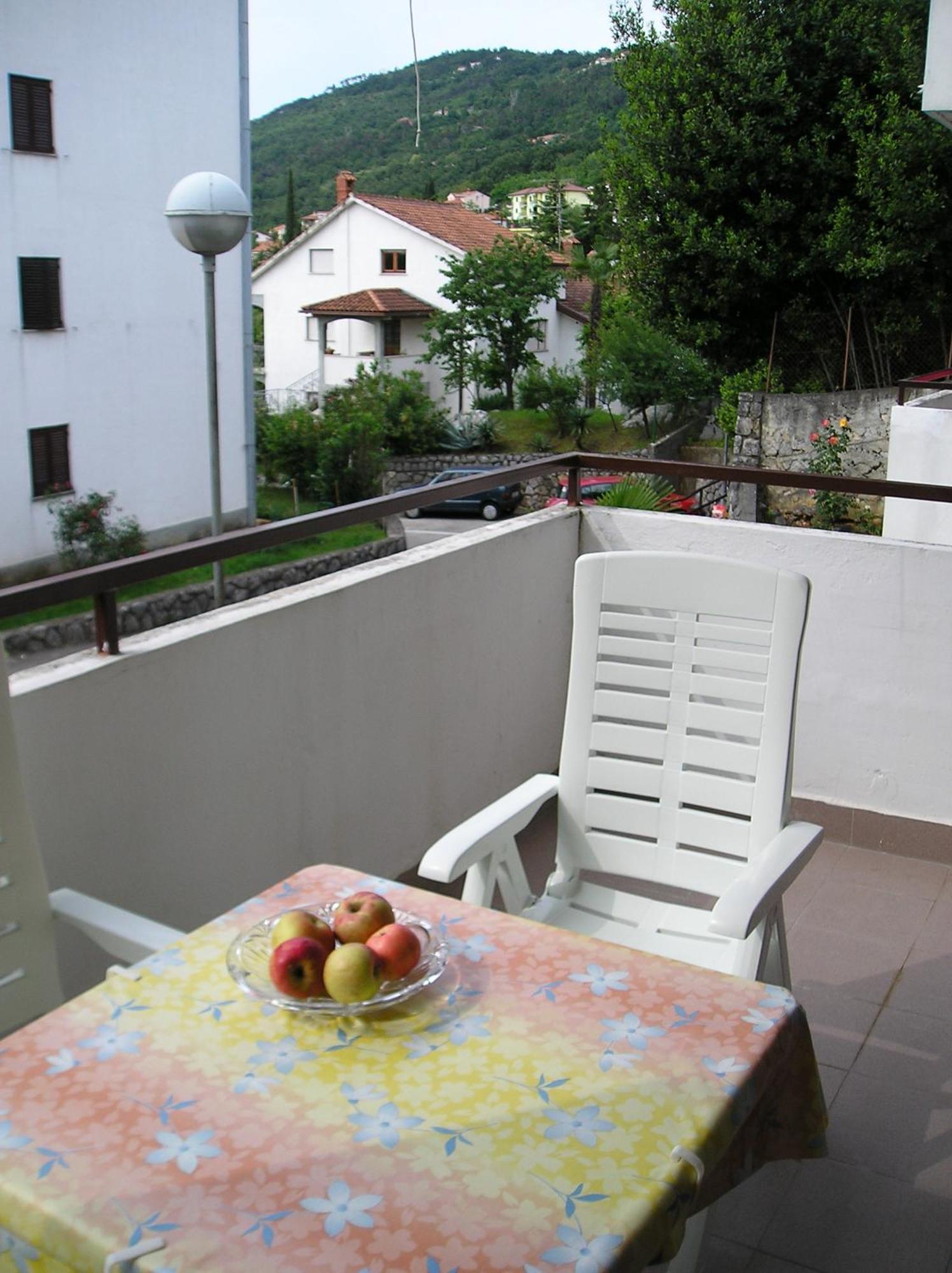 Apartman Ловран Экстерьер фото